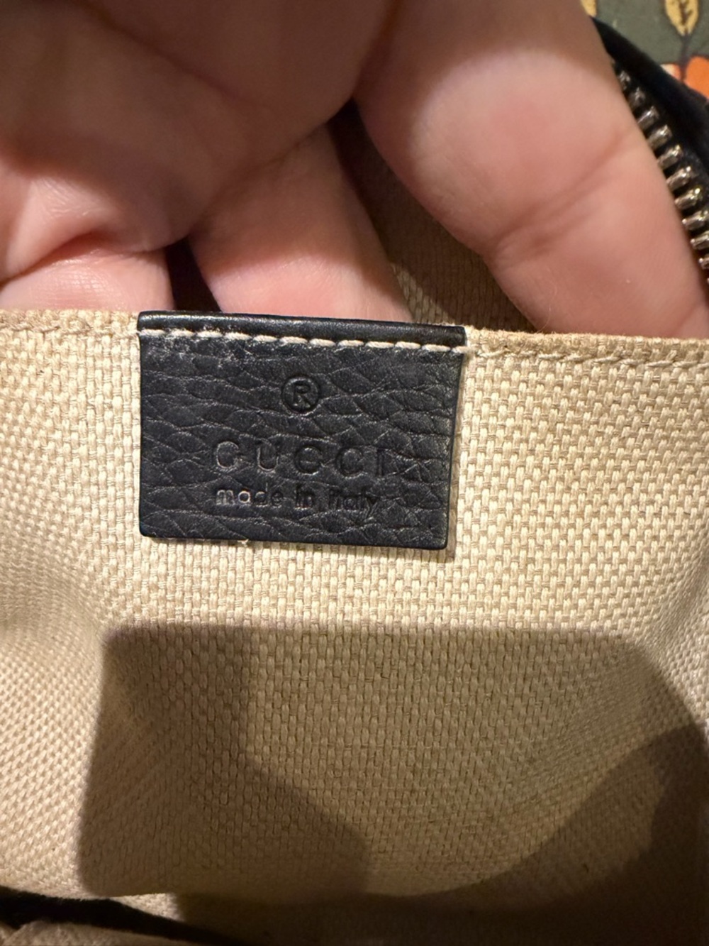 Authentic Gucci Black Pebble Leather Disco Soho Crossbody Bag - Picture 10 of 16